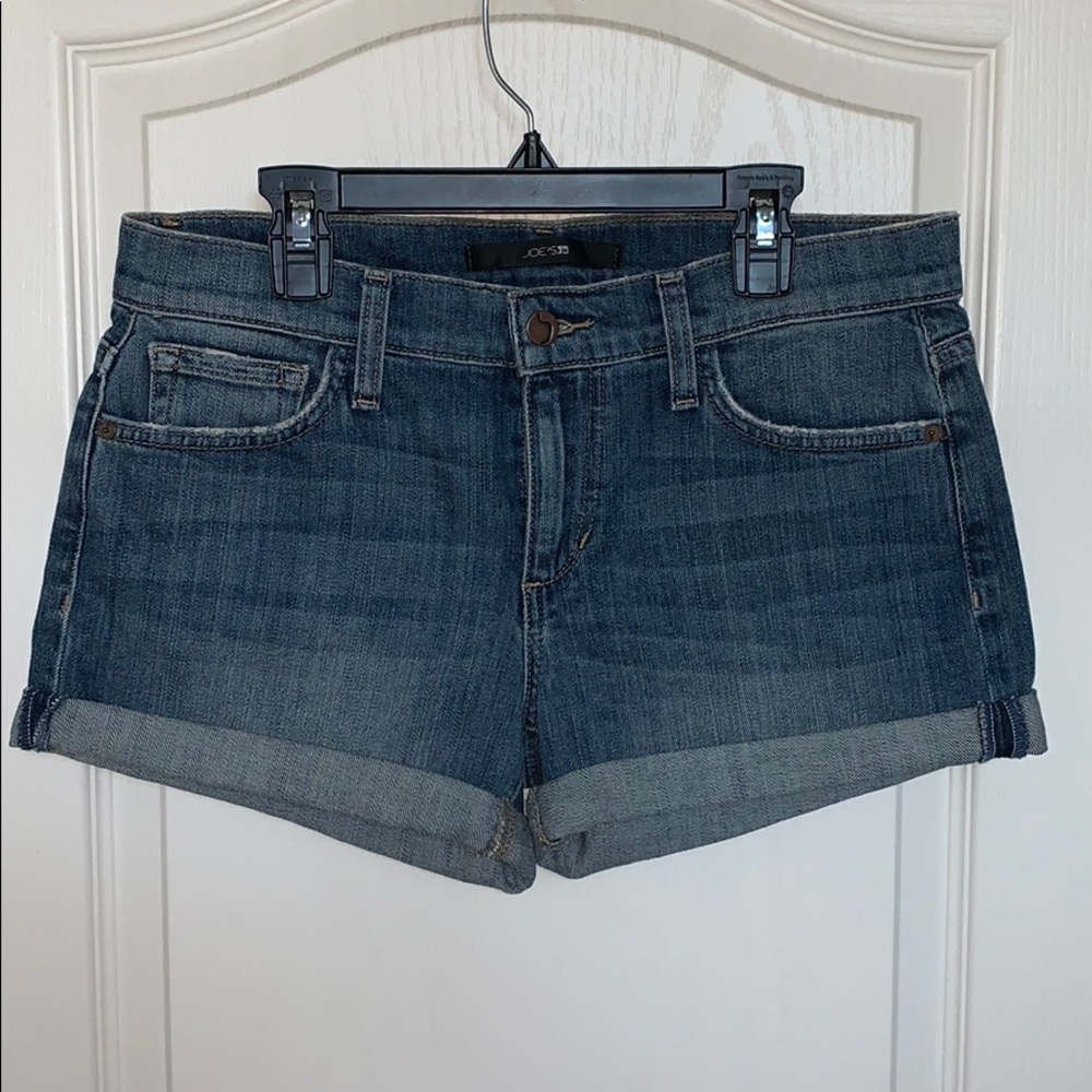 Joe’s Jeans Shorts, Size 26 🦋🌼